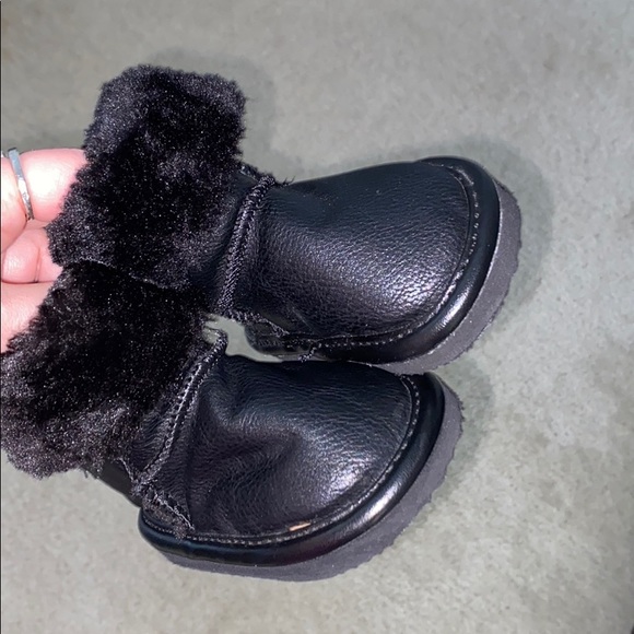 H&M Baby Faux Fur Warm Lined Leather Black Boots - Picture 5 of 10